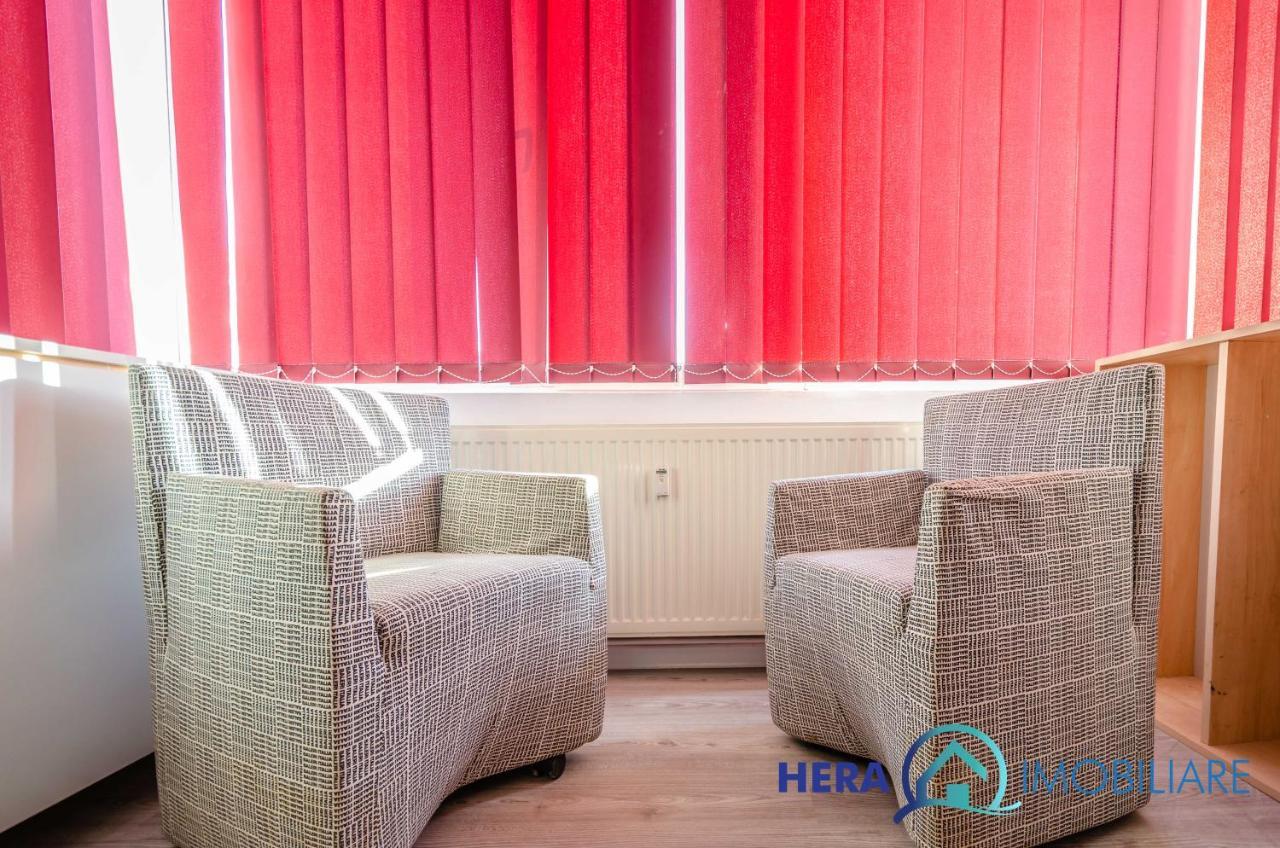 Апартаменти Alfa Apartament Living Si Dormitor Арад Екстер'єр фото